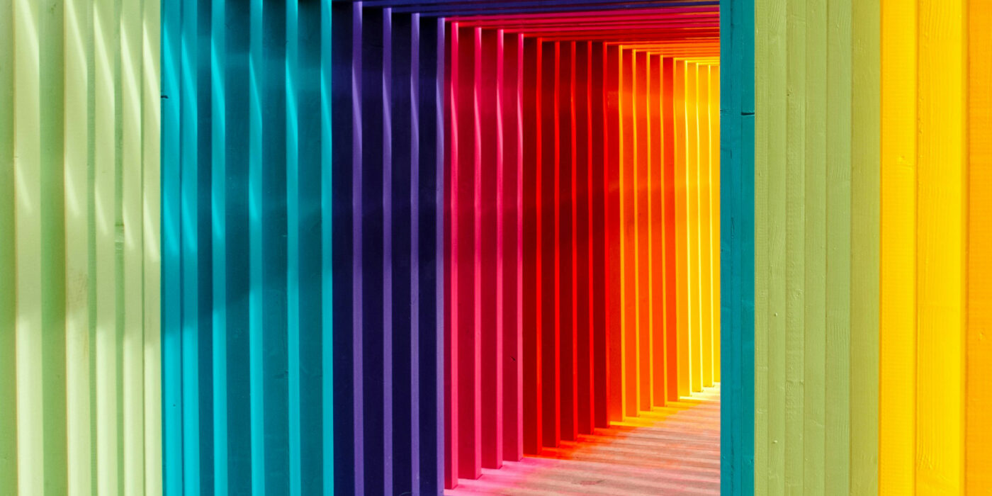 Luce e Colori: La Psicologia dell'Illuminazione